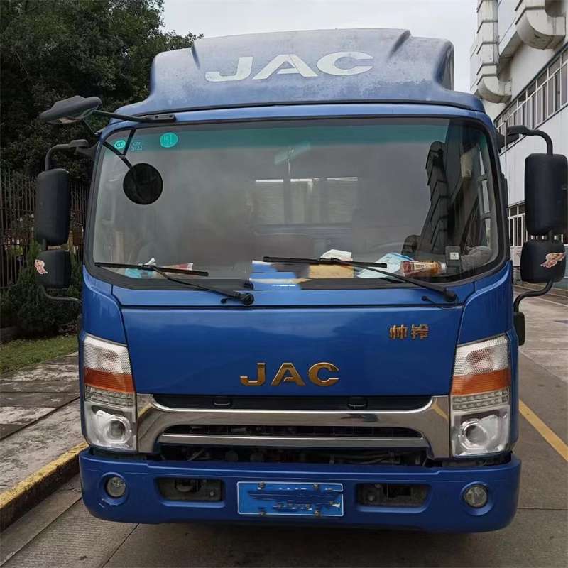 内蒙古呼伦贝尔莫力达瓦到吴忠物流公司一站式服务，为您的货物保驾护航
